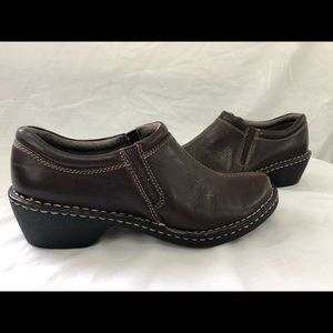 Brand new Women’s Amore Slip On